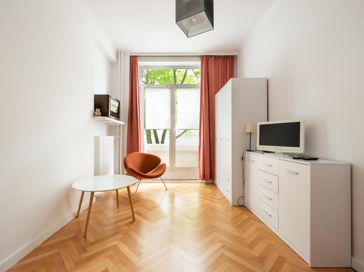 Plac Zbawiciela 3-Bedroom Apartment Varsavia Esterno foto