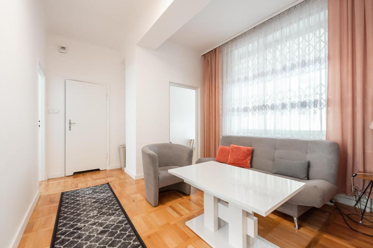 Plac Zbawiciela 3-Bedroom Apartment Varsavia Esterno foto